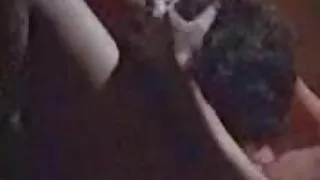 la salope aux gros seins torride nommée kourtney kane étire ses jambes video de film porno pour se faire baiser mish