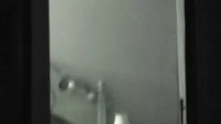 La belle bombasse Jaye Summers s'amuse follement avec femme fontaine tukif le frère d'un ami