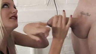 La new porn gratuit salope chaude Bella Venusia aime vraiment attirer son masseur pour avoir du bon sexe