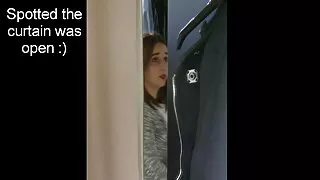 La magnifique Irene donne la tête à un vieux pono gratuit grand-père pervers