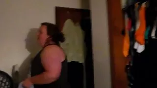 une prostituée indienne pornographie hd lubrique se fait clouer la chatte tout en suçant une délicieuse piqûre