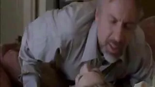 Une sex porno tukif salope blonde se fait percer ses beaux trous avec des jouets sexuels